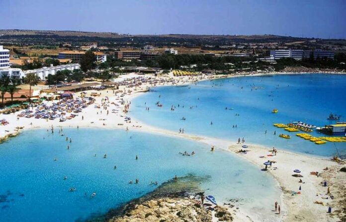 Nissi beachjpg2