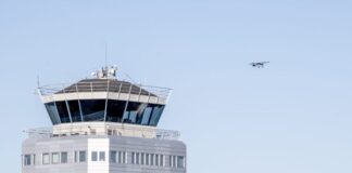 Ολλανδία: Καθηλώθηκαν πτήσεις στο Αϊντχόφεν λόγω πλήθους drones Norbigia syllipsi oslo drone 696x430