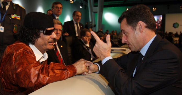Sarkozy gaddaf 1
