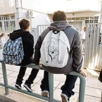 Συνέλαβαν δύο μαθητές με ναρκωτικά πριν την είσοδό τους στο σχολείο Sxoleia