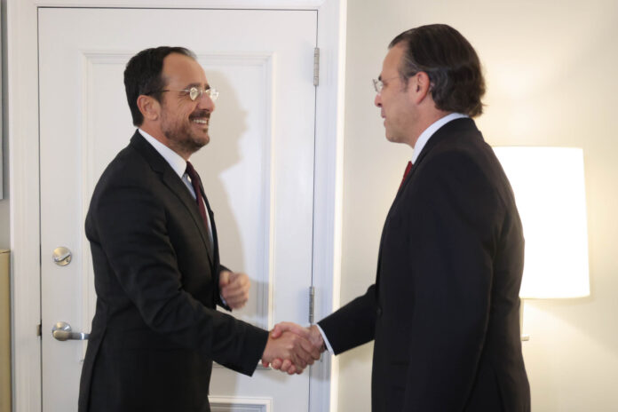 Πρόεδρος της Δημοκρατίας – Πρόεδρ