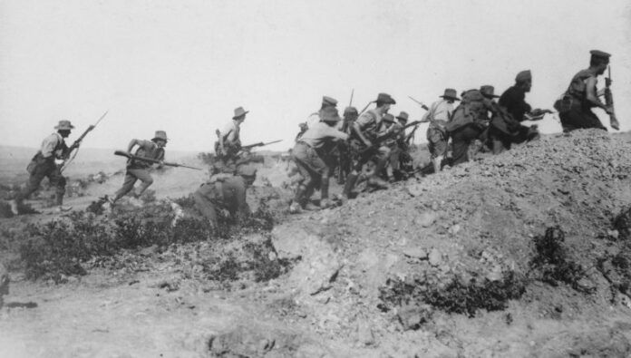 Scene just before the evacuation at anzac. australian troops charging near a turkish trench. when they got there the... nara 533108 e1704705401231 768x436