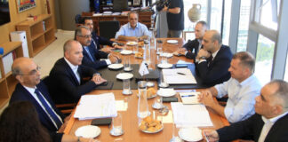 Ώρα αποφάσεων για την ΑΤΑ – Συντεχνίες και εργοδότες ζυγίζουν τη συμφωνία Ata panagiwtou oebkebe