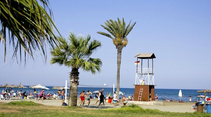 Makenzy beach