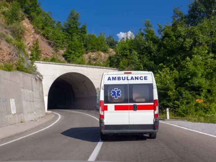 Shutterstock slovakia ambulance.jpg