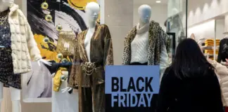 Black Friday: Ρεκόρ προσέλευσης Αμερικανών αναμένεται την Παρασκευή – Συκρατημένες οι δαπάνες Black Friday
