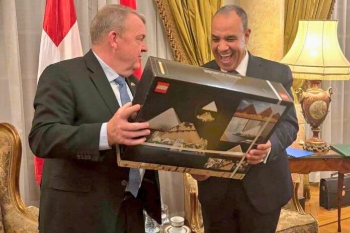 Lego aigyptos dania 1200x800