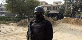 Πακιστάν: 8 τραυματίες μετά από έκρηξη έξω από δικαστήριο στο Ισλαμαμπάντ PAKISTAN 696x464