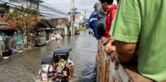 Φιλιππίνες: Οι πλημμύρες που άφησε πίσω ο τυφώνας Καλμάγκι Screenshot 2025 11 11