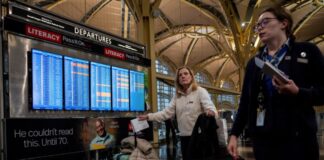 Χαμός στο Εθνικό Αεροδρόμιο Ronald Reagan της Ουάσινγκτον λόγω του shut down Screenshot 2025 11 11