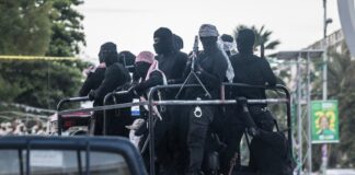 Επέστρεψαν στην Κύπρο τα 18 άτομα που είχαν εγκλωβιστεί στην Τανζανία Tanzaniaconflict photo by marco l.2e16d0ba.fill 1600x900