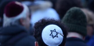 Δεν γνώριζε για την δενδροφύτευση της Εβραϊκής Κοινότητας ο Δήμος Λάρνακας – Οι δηλώσεις του Βύρα Ac4d263dc41e10026f8a6affea24399c1