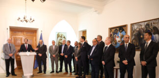 ΑΤΑ: Πώς έκλεισε ο δύσκολος κοινωνικός διάλογος των τελευταίων ετών Πρόεδρος της Δημοκρατίας – Συμφων