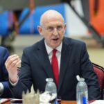 Bretania tzon xili figaro rosia