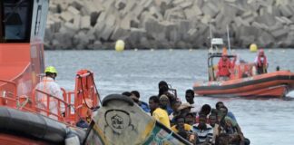 Περίπου 70 ανθρώπους μετάφερε σκάφος που ναυάγησε στα σύνορα Ταϊλάνδης-Μαλαισίας Cache 1920x1080 Crop high 9288747