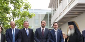 Αρχιεπίσκοπος: «Βλέπει» ιδιωτικά συμφέροντα πίσω από τις αντιδράσεις για παράρτημα ΕΚΠΑ Ekpa egkainia