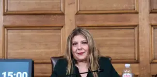 Ένταση μεταξύ Συρεγγέλας – Κωνσταντοπούλου: «Είναι μπούλινγκ αυτό που κάνετε» – «Η βρωμιά σας ξεχειλίζει» Eksetastiki siregela.jpg