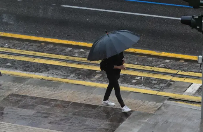 Eurokinissi kairos kakokairia attiki 4.jpg