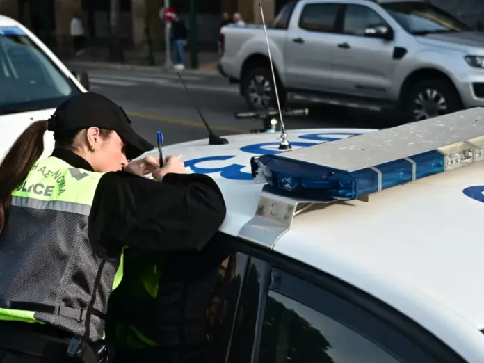 Eurokinissi troxaia.jpg