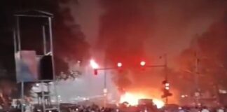 Ινδία: Έκρηξη κοντά στο Κόκκινο Φρούριο στο Νέο Δελχί India ekrixi neo delxi