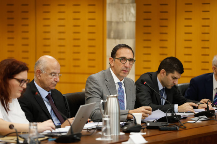 Υπουργός Εσωτερικών – Παρουσίαση