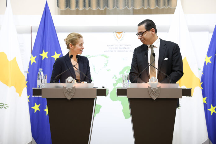 Υπουργός Εξωτερικών – Ύπατη Εκπρό