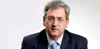 Απάντηση Μουσιούττα στα σενάρια υπουργοποίησής του Marinos moushiouttas