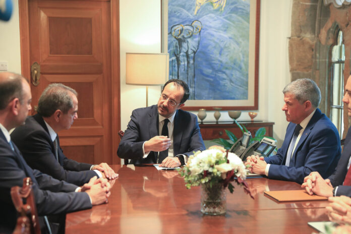 Πρόεδρος της Δημοκρατίας – Υπουργ