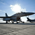 Οι ΗΠΑ ενέκριναν πώληση στρατιωτικών αεροσκαφών σε Ταϊβάν Stratiwtika aeroskafi