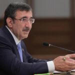 Εκθειάζει Ντενκτάς και Κιουτσούκ ο Αντιπρόεδρος της Τουρκίας για το ψευδοκράτος Tourkia antiproedros gilmaz