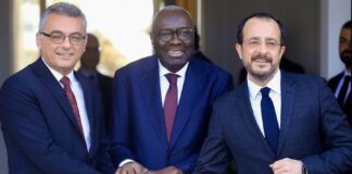 Ολοκληρώθηκε η συνάντηση Χριστοδουλίδη-Έρχιουρμαν Xristodoulidis erhiurman xasim