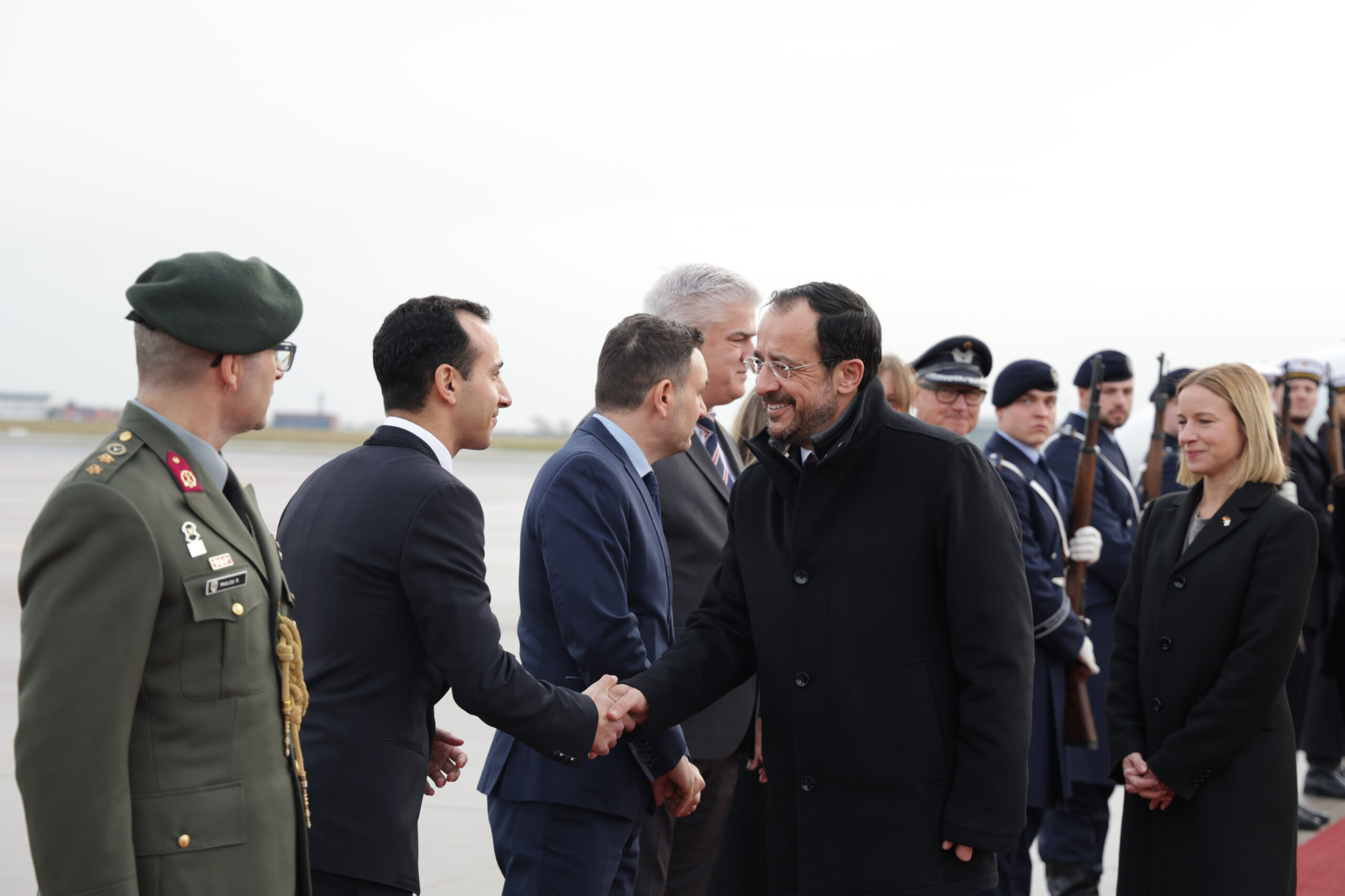 Πρόεδρος της Δημοκρατίας – Καγκελ