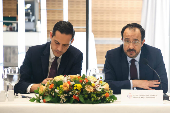 Πρόεδρος της Δημοκρατίας – Γεύμα μ