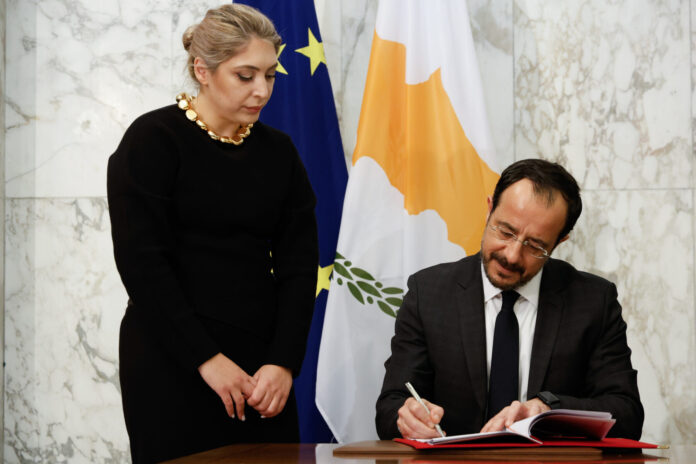 Πρόεδρος της Δημοκρατίας – Πρόεδρ