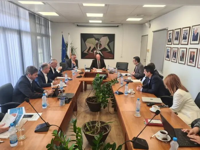 18112024 Oikonomikwn Symboulio Oikonomias