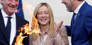 Τελετή αφής της φλόγας των Χειμερινών Ολυμπιακών Αγώνων στο Μιλάνο Screenshot 2025 12 08