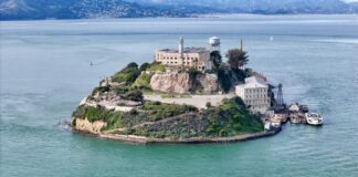 Από τον Αλ Καπόνε στον Μίκι Κοέν: Οι 7 πιο διαβόητοι κρατούμενοι του Αλκατράζ Alcatraz