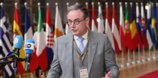 Βέλγος πρωθυπουργός: «Απαιτούμε όλη η ΕΕ να αναλάβει το ρίσκο για την Ουκρανία – Κίνδυνος αντιποίνων και από Κίνα» Bart de wever ap.jpg