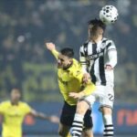 Cache 500x500 9488107