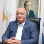 Πρόεδρος ΕΔΕΚ: Δεν τέθηκε θέμα αποχώρησης από την Κυβέρνηση Edek anastasiou