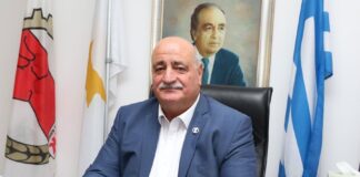 Πρόεδρος ΕΔΕΚ: Δεν τέθηκε θέμα αποχώρησης από την Κυβέρνηση Edek anastasiou