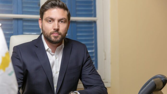 Giakoumis foto e1764842139136 1536x866