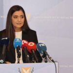 Πράσινο φως από Υπουργικό για επίδομα φροντίδας σε ανάπηρους πολέμου 1974 Klea xatzistefanou papaellina