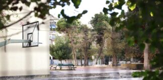 Κυψέλη: Υπό κατάληψη το σχολείο μετά το αιματηρό επεισόδιο – Τι ζητούν οι μαθητές Kypseli sxoleio maxairi 696x464