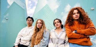 Η γενιά που μεγάλωσε online και τώρα μαθαίνει να γερνά Millenians 696x464