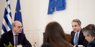 Κ. Μητσοτάκης για αγρότες: Είμαστε ανοιχτοί σε συντεταγμένο διάλογο – Ακραίες ενέργειες δεν βοηθούν Mitsotakis agrotes 696x464 (1)