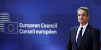 Κ. Μητσοτάκης μετά τη Σύνοδο: Δάνειο – γέφυρα για την Ουκρανία, κόκκινες γραμμές για συνοχή και αγρότες Mitsotakis synodos koryfis 696x464