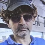 Μεταμφιέστηκε και μπήκε σε λεωφορείο ο Γενικός Ελεγκτής – Ποινική διερεύνηση για τη διαρροή της φωτογραφίας Papakwnstantinou