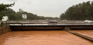 Ελευσίνα: Κίνδυνος υπερχείλισης του Σαρανταπόταμου – Ήχησε το 112 Sarantapo