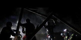 Ρωσικές βόμβες πλήττουν τη Ζαπορίζια, 35 τραυματίες, οξύνονται οι μάχες στην πρώτη γραμμή 363580